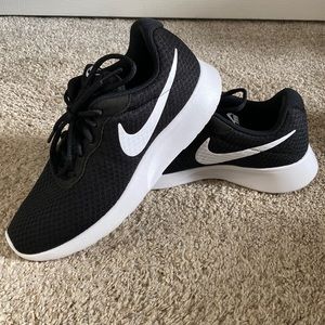 Nike Womens Shoes